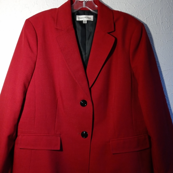 Evan Picone Jackets & Blazers - EVAN-PICONE BLAZER